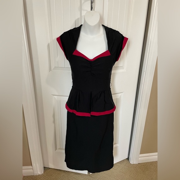 SOLD.              Black and red stop staring wiggle dress size large - Picture 3 of 3